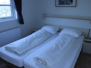Slaapkamer 1 Chalet 174 hond.jpg