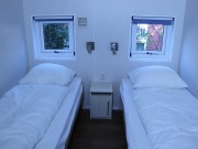 Slaapkamer 2 Chalet 49.jpg